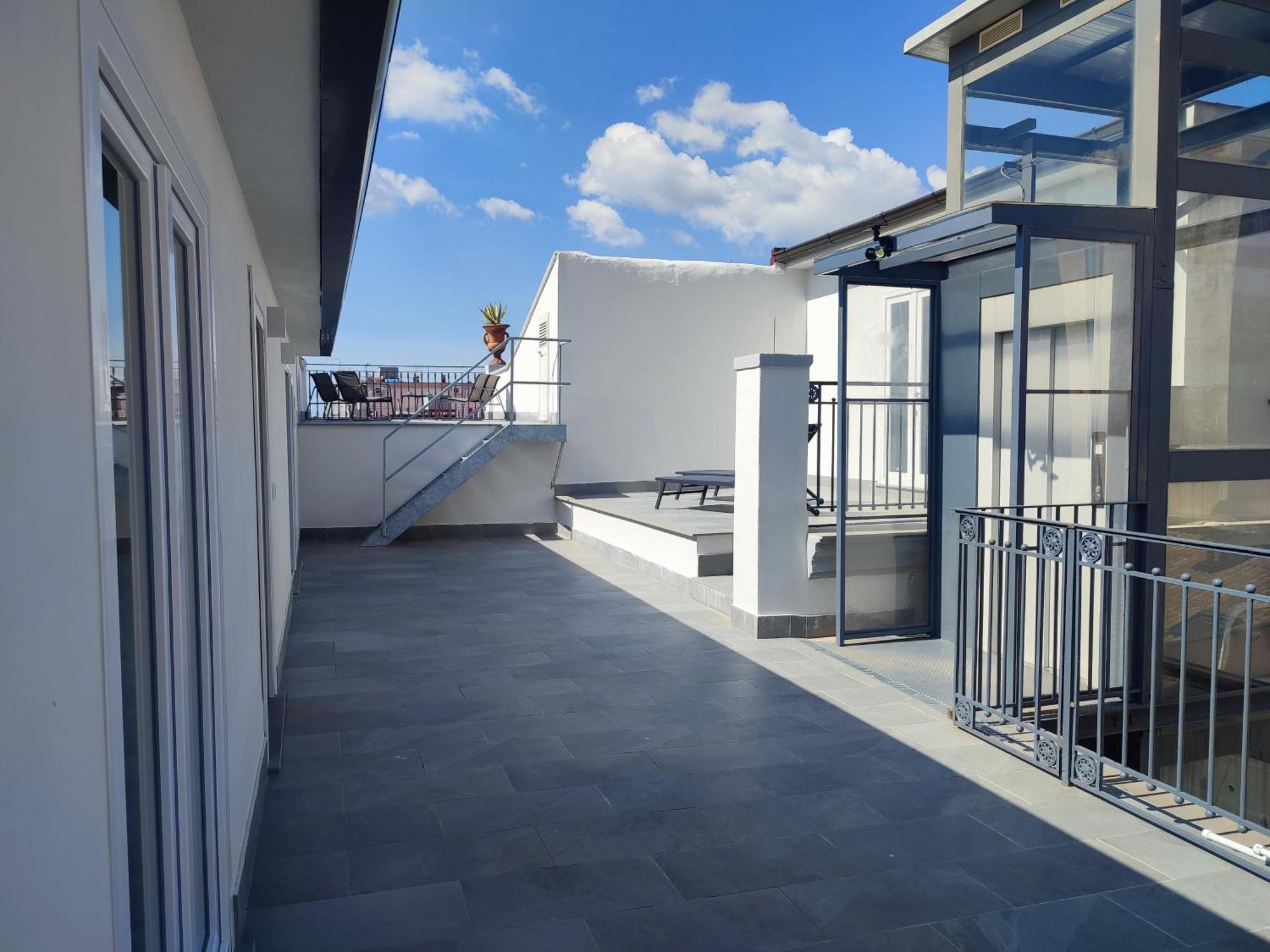 Terrazza Reale - Suite 2 كازيرتا المظهر الخارجي الصورة