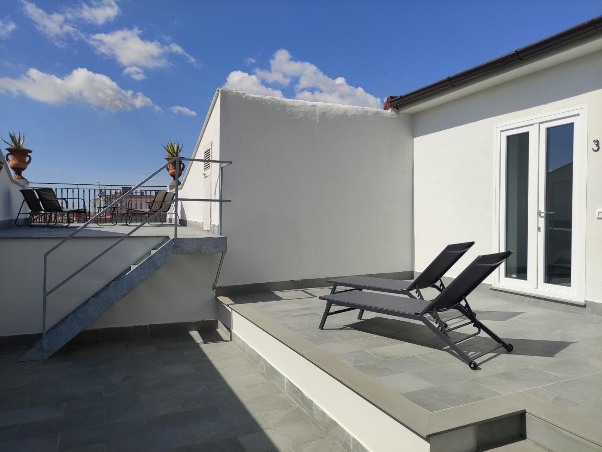 Terrazza Reale - Suite 2 كازيرتا المظهر الخارجي الصورة