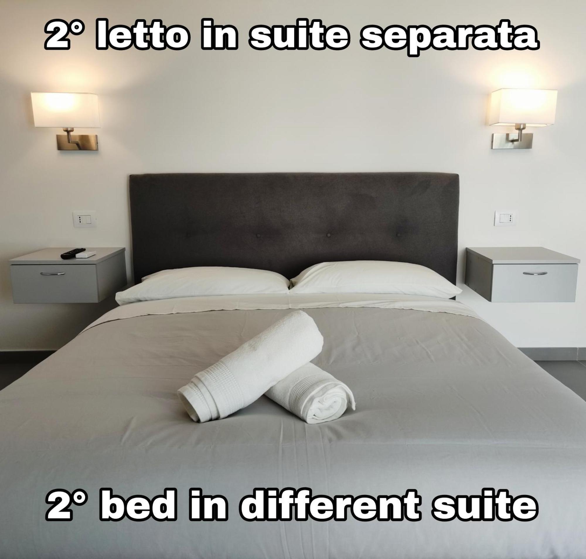 Terrazza Reale - Suite 2 كازيرتا المظهر الخارجي الصورة